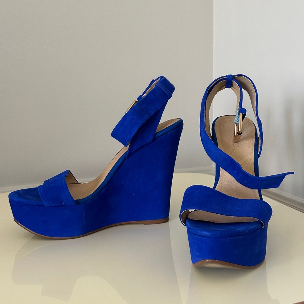 Vibrant Blue High-Heeled Wedge Sandals